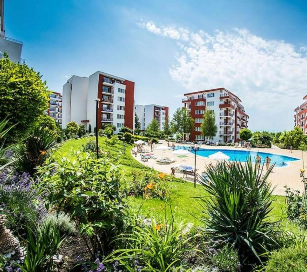 Fort Noks- Marina- Avalonia Apartment Sveti Vlas Dış mekan fotoğraf