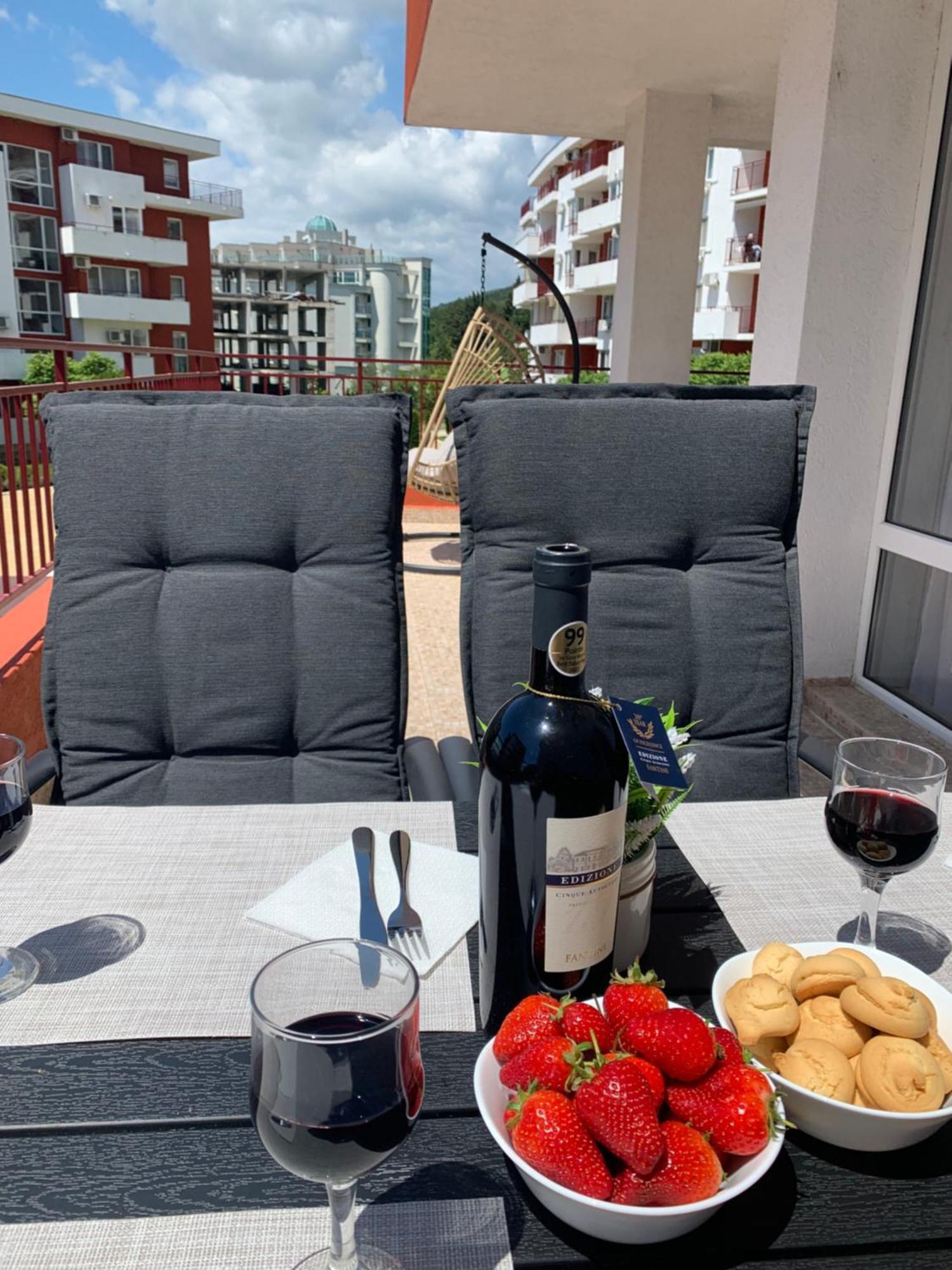 Fort Noks- Marina- Avalonia Apartment Sveti Vlas Dış mekan fotoğraf